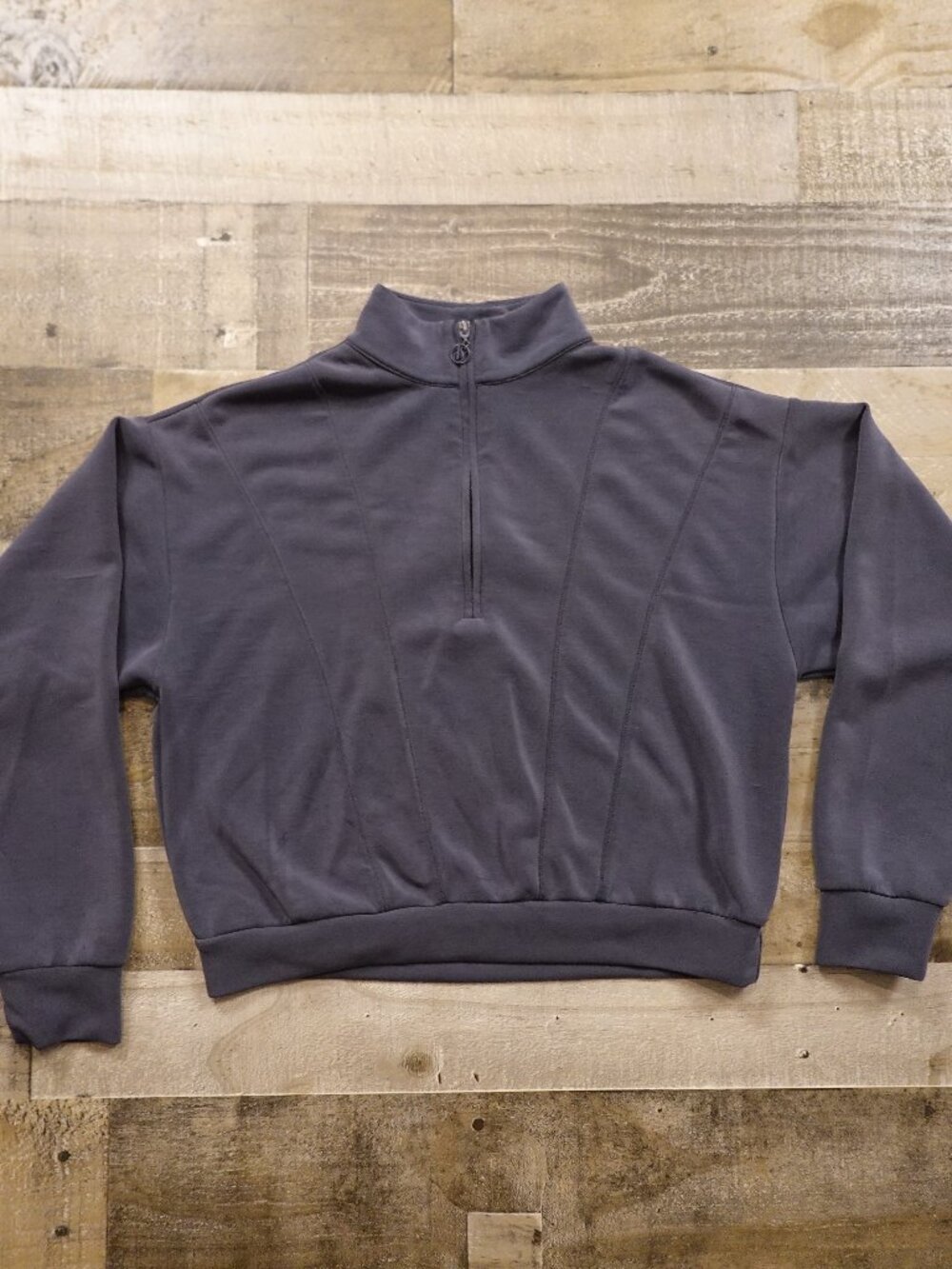 Victoria’s Secret Cropped Half Zip Pullover Women’s Small Gray Lounge Sweatshirt